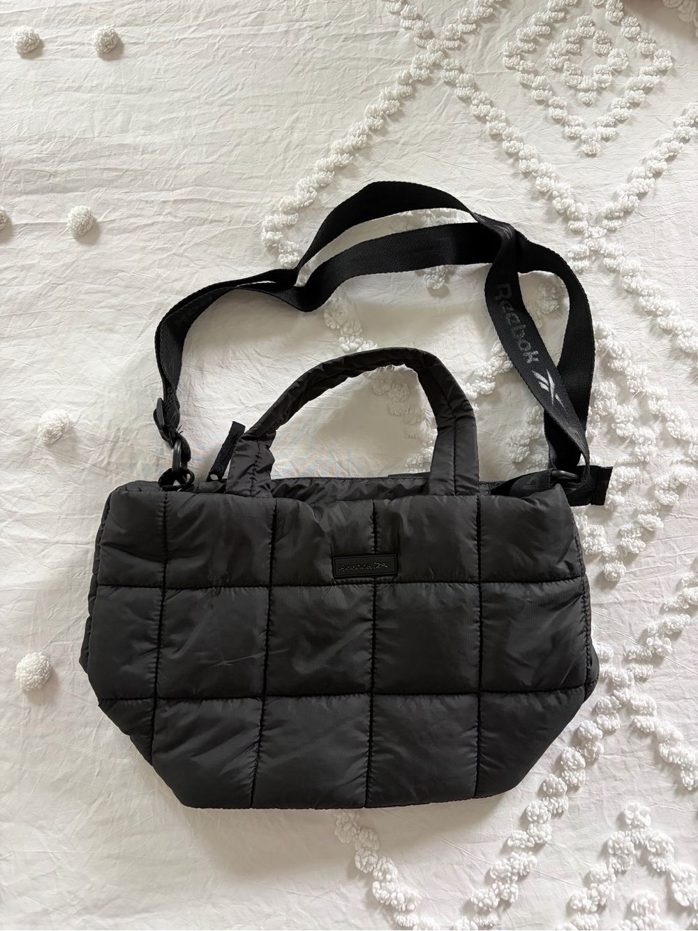 Reebok Black Quilted Puffer Tote Crossbody Bag - Like New!